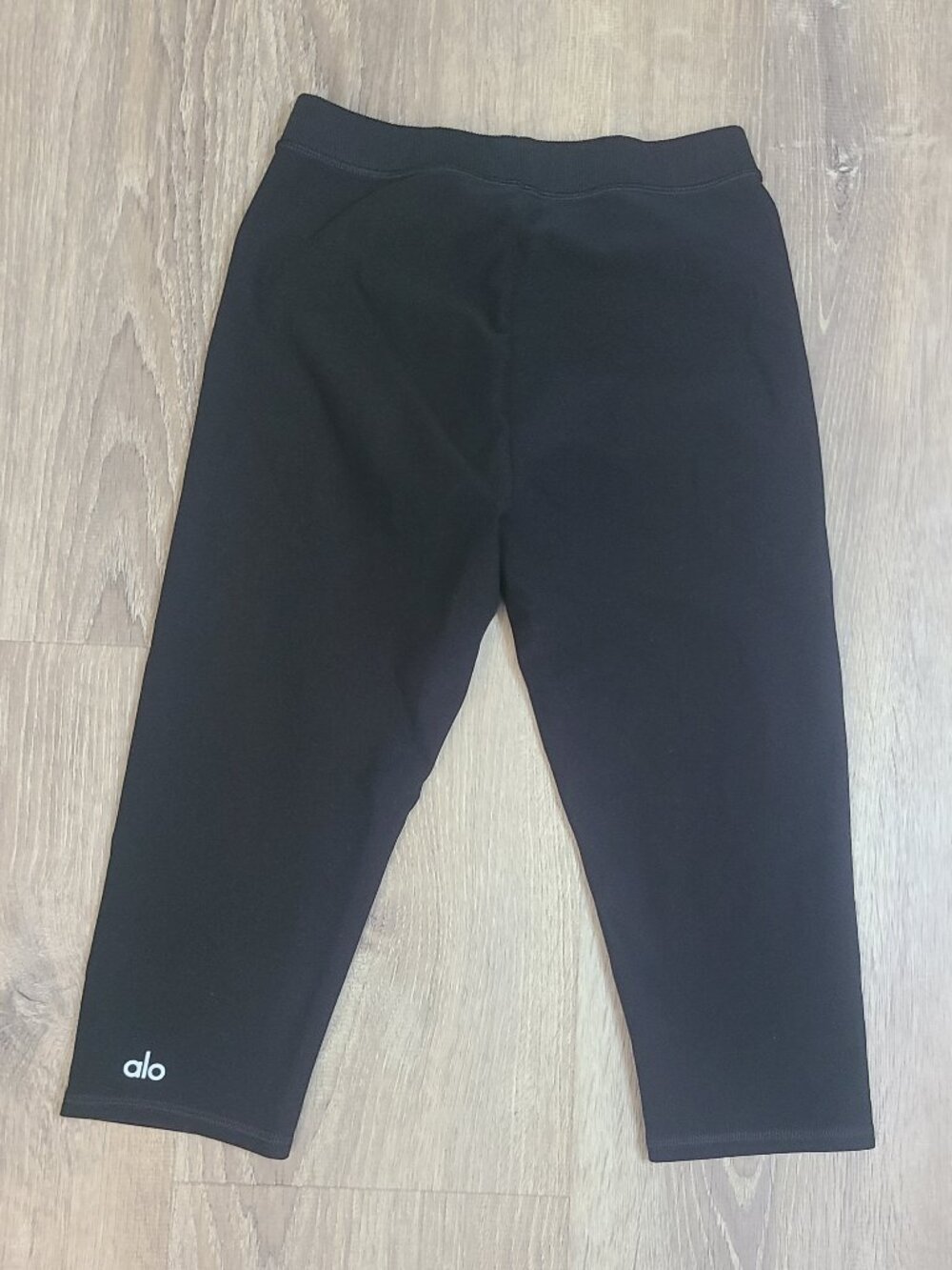 Alo Yoga Black Alosoft High-Waist Iconic 90s Knee Capri Leggings Best For XS/S